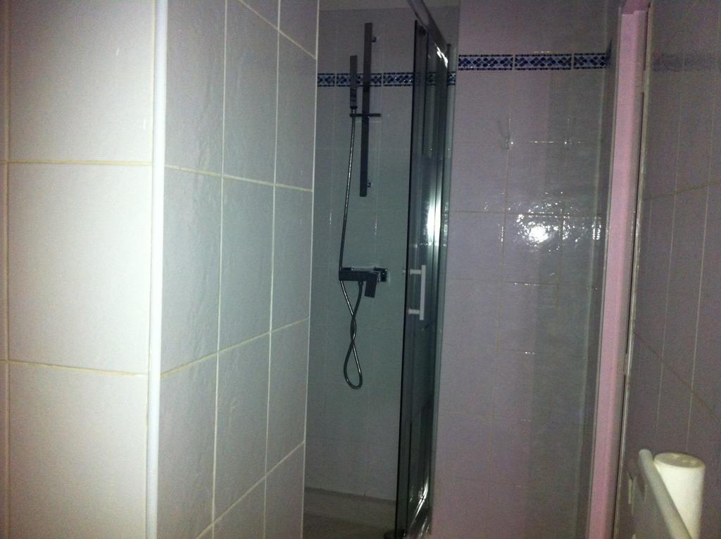 Le Neptune Niza Habitación foto